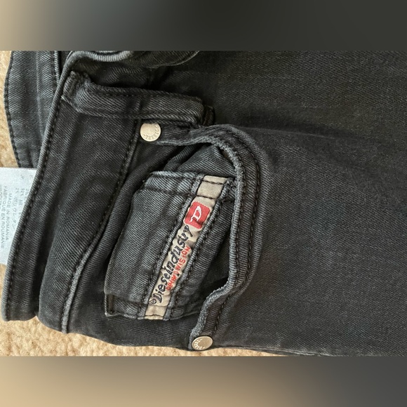 BLACK DIESEL DISTRESSED SKINZEE JEANS SIZE 28 - Picture 4 of 5